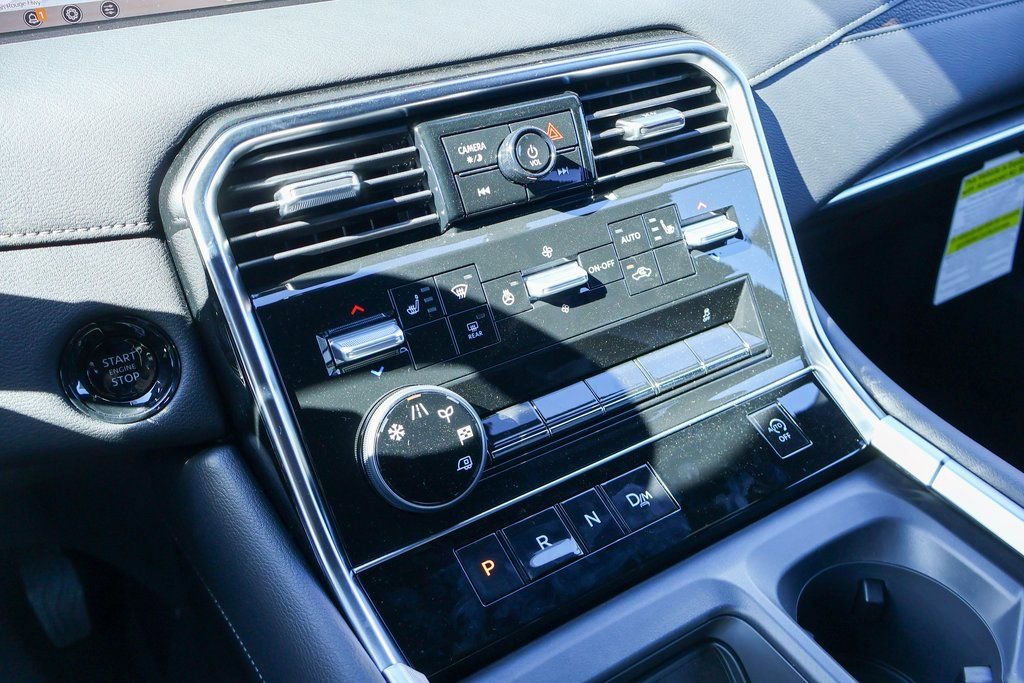 New 2026 Nissan Armada SL w/ Captain's Chari Seat Package image 12