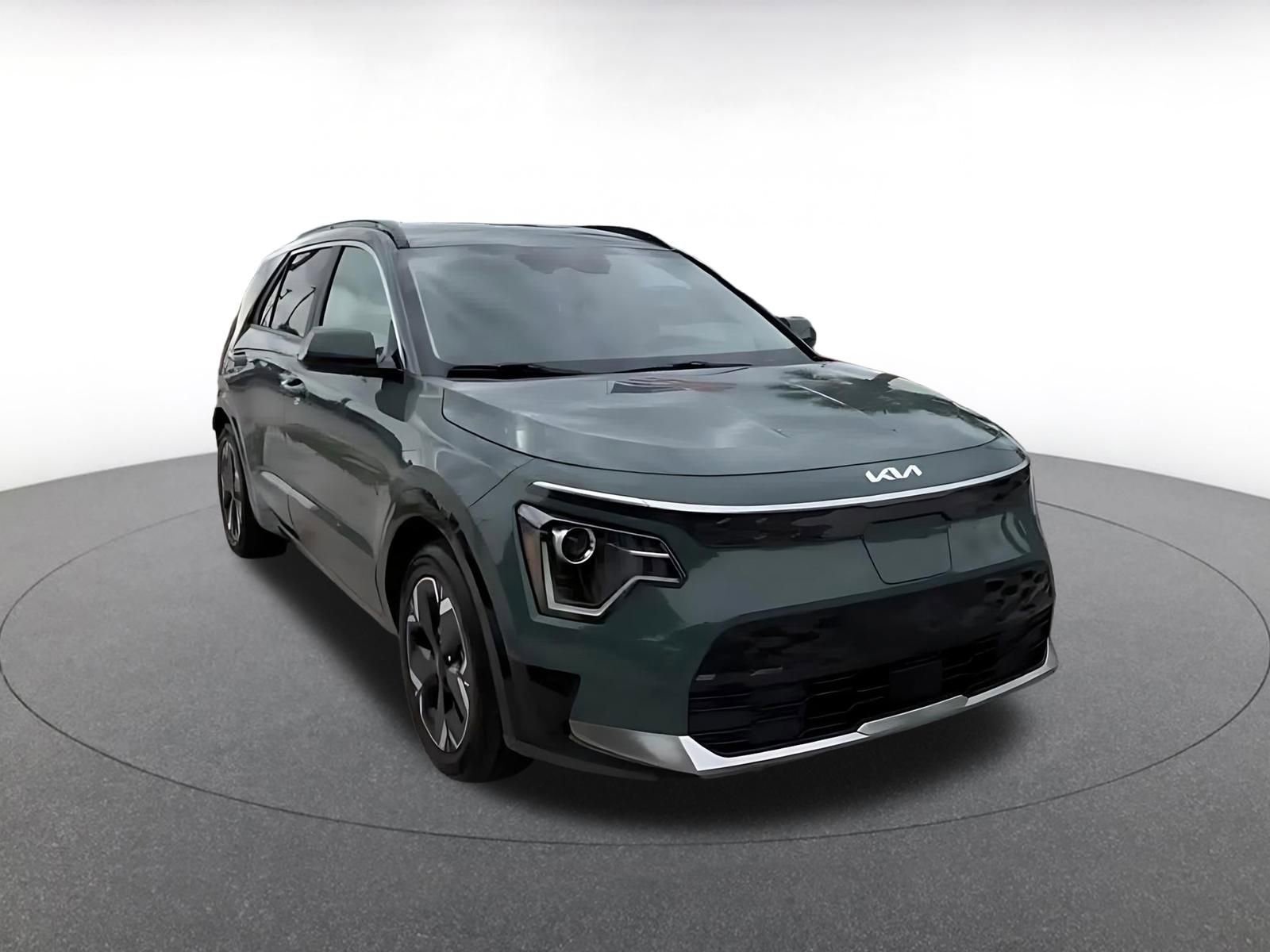 Used 2024 Kia Niro Wind FWD image 3