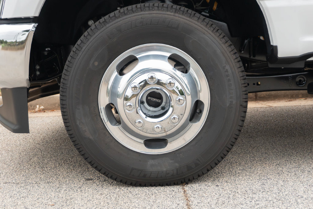 New 2027 Ford F350 XL AWD/4WD image 2