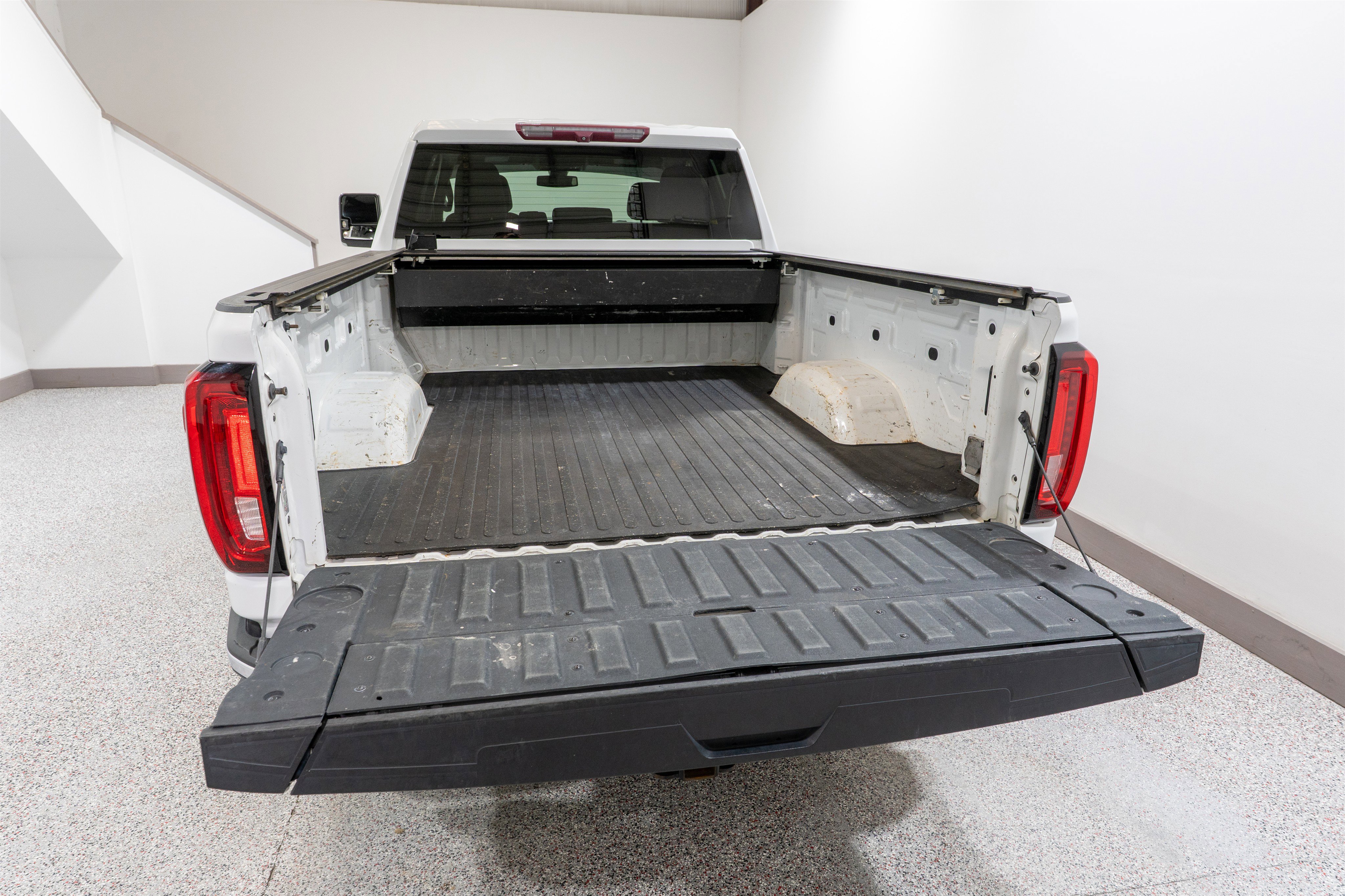 Used 2022 GMC Sierra 2500 SLT w/ Driver Alert Package I image 12