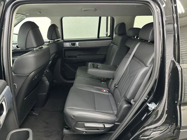 New 2026 Hyundai Santa Fe SEL FWD image 22