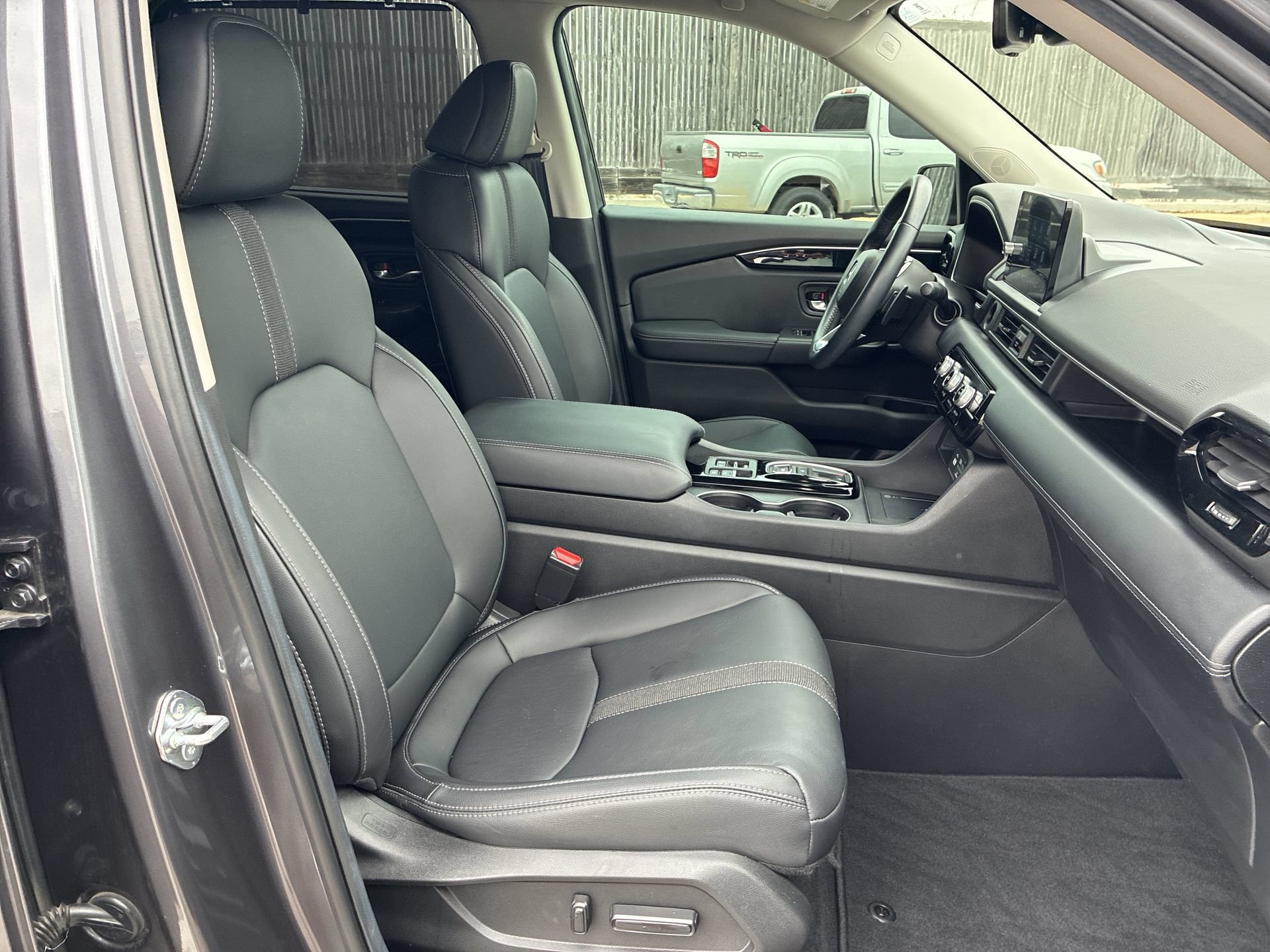 Certified 2025 Honda Pilot EX-L image 22