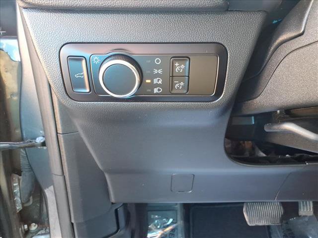 Used 2023 Ford Escape Active AWD/4WD image 21
