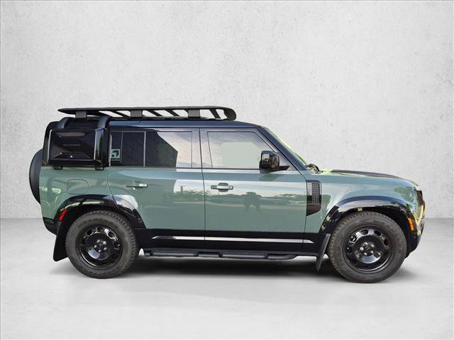 Used 2026 Land Rover Defender 110 Trophy Edition AWD/4WD image 4