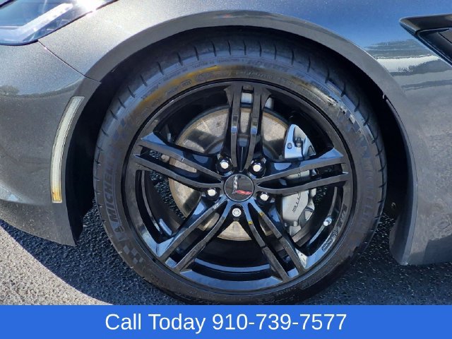 Used 2017 Chevrolet Corvette Stingray Coupe w/ 1LT RWD image 10