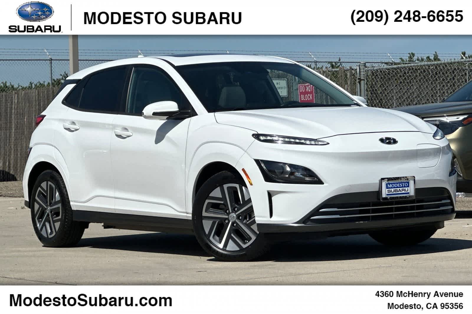 Used 2022 Hyundai Kona SEL w/ Convenience Package FWD image 1