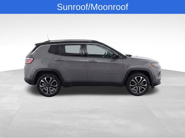 Used 2022 Jeep Compass Limited w/ Sun and Sound Group image 8