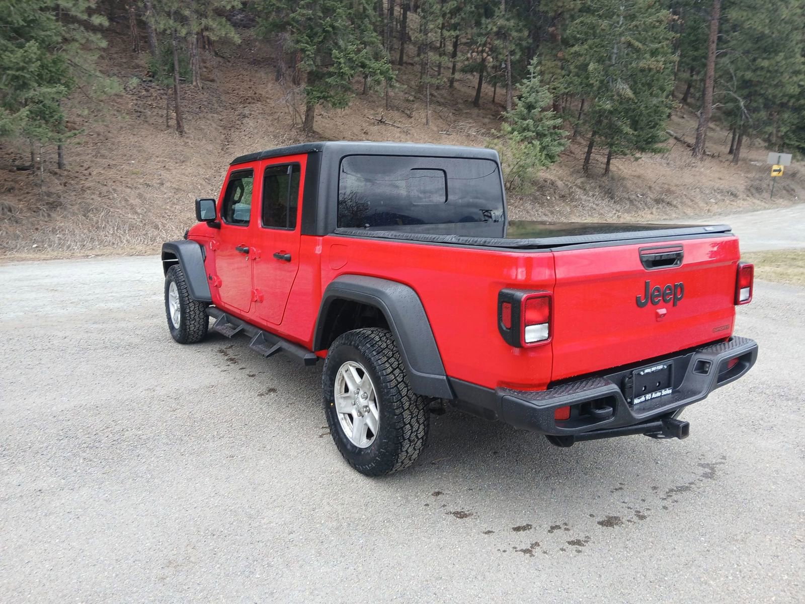 Used 2020 Jeep Gladiator Sport w/ Quick Order Package 24S AWD/4WD image 6