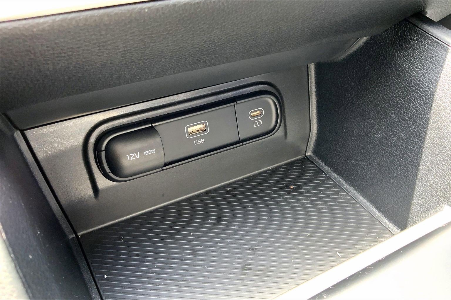 Used 2023 Kia Sportage LX AWD/4WD image 35
