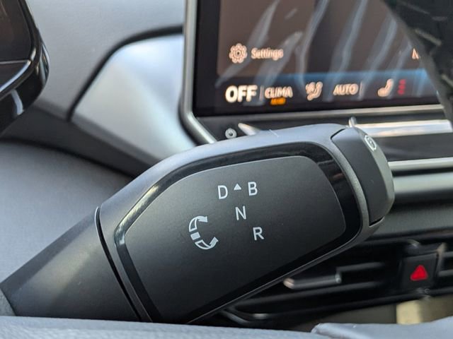 New 2025 Volkswagen ID.4 Pro image 27