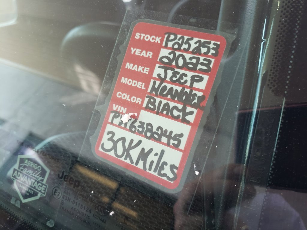 Used 2023 Jeep Wrangler Sport S image 19