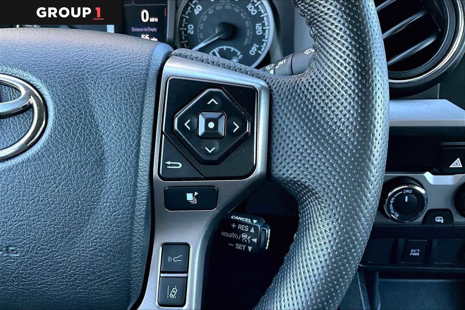 Certified 2023 Toyota Tacoma SR5 AWD/4WD image 25