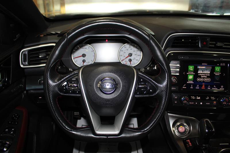 Used 2021 Nissan Maxima Platinum w/ 40th Anniversary Package FWD image 11