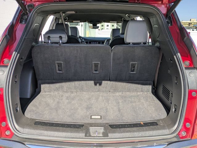 Used 2024 Buick Enclave Premium AWD/4WD image 26