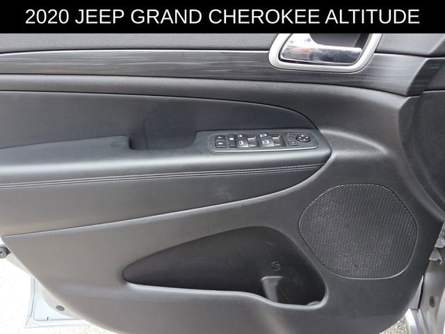 Used 2020 Jeep Grand Cherokee Altitude RWD image 24
