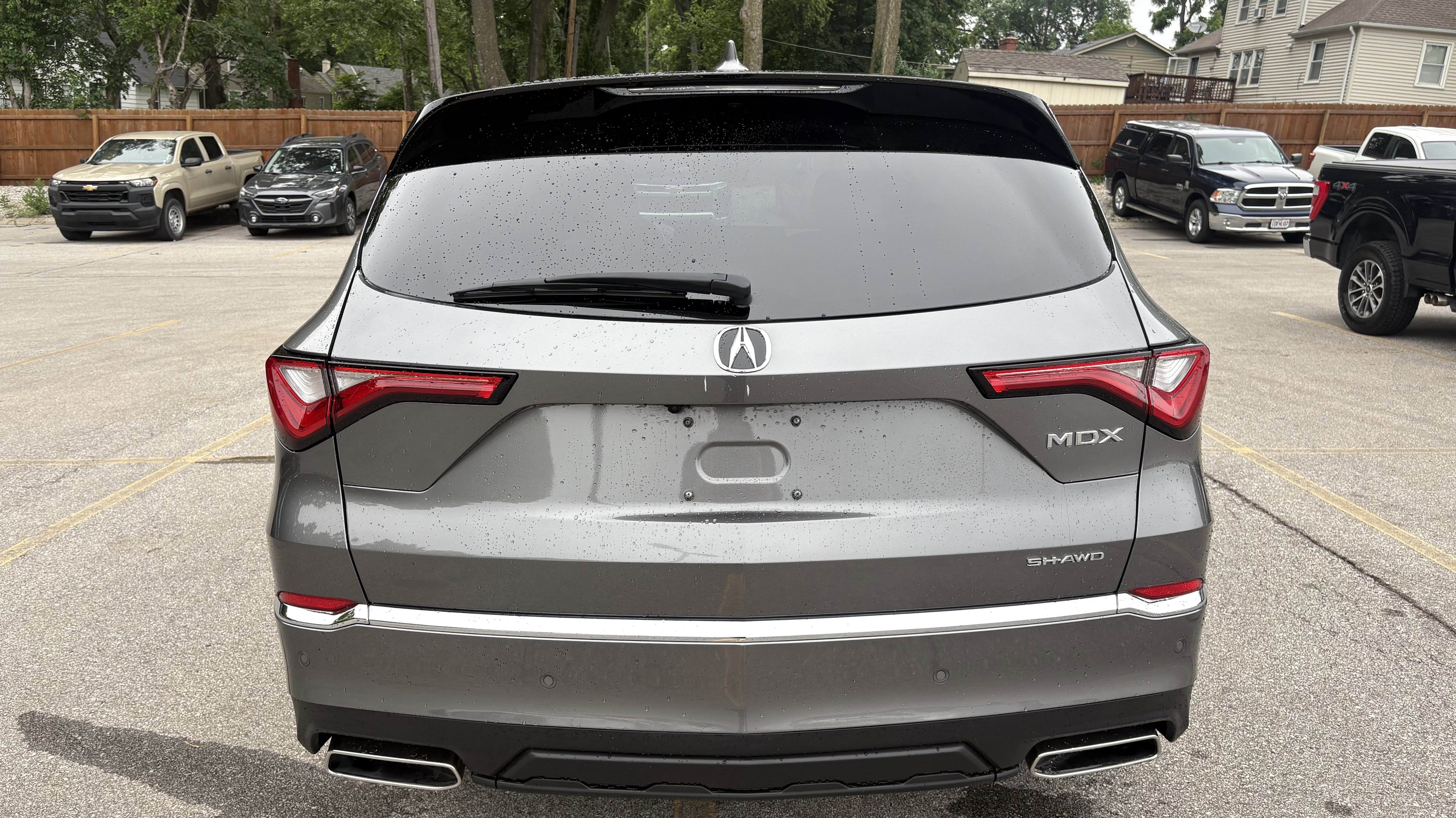 Used 2023 Acura MDX SH-AWD w/ Technology Package image 9