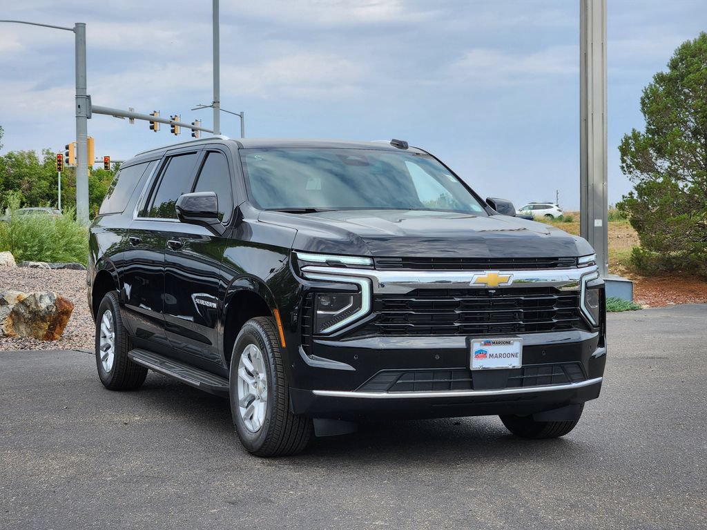 New 2026 Chevrolet Suburban LS w/ Max Trailering Package AWD/4WD image 4