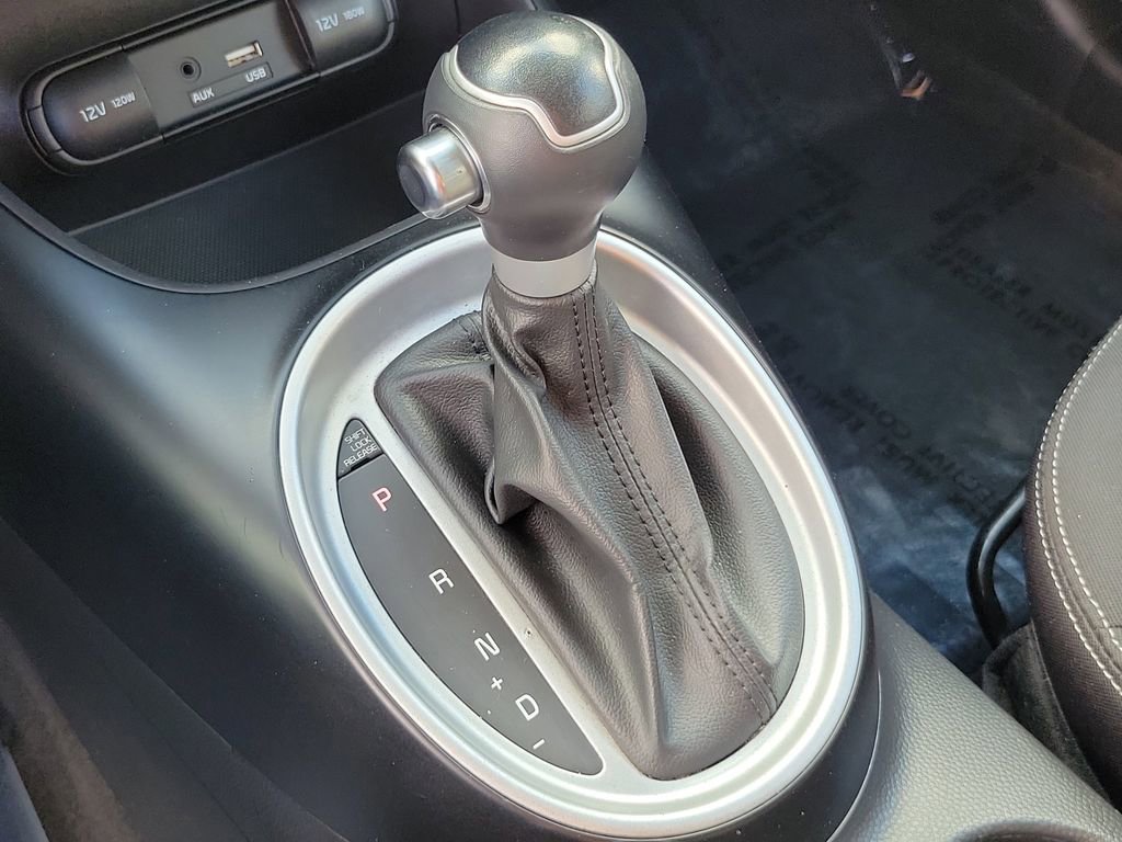 Used 2016 Kia Soul image 29