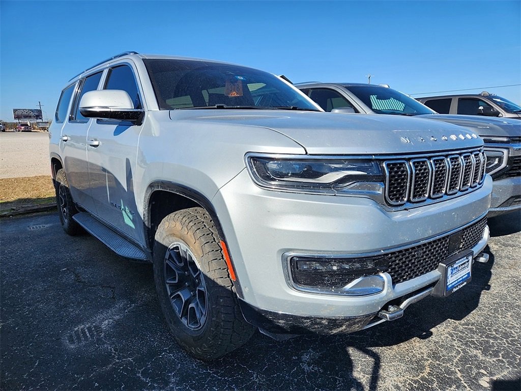 Used 2022 Jeep Wagoneer Series II w/ Premium Group I image 5