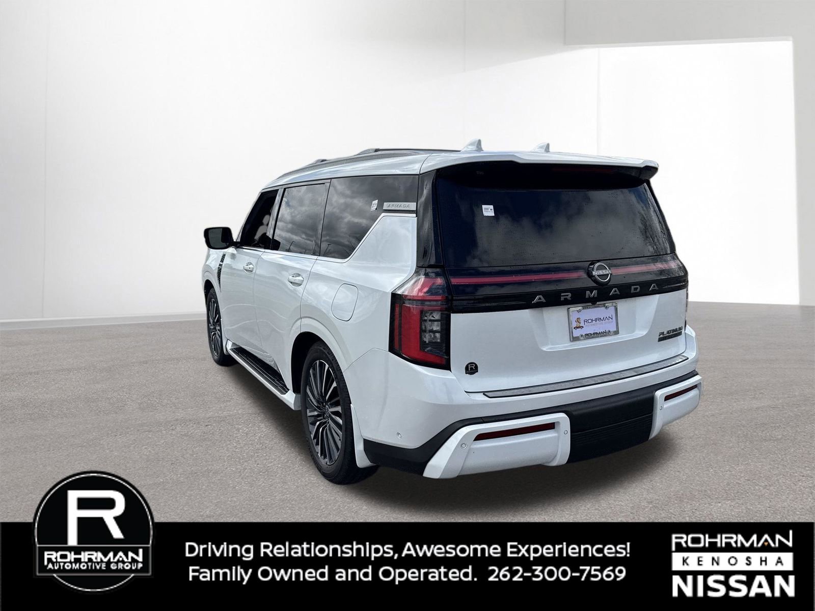 Used 2026 Nissan Armada Platinum Reserve AWD/4WD image 6