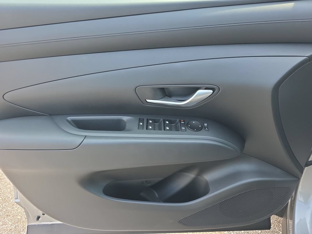 New 2026 Hyundai Tucson SEL Plus FWD image 17