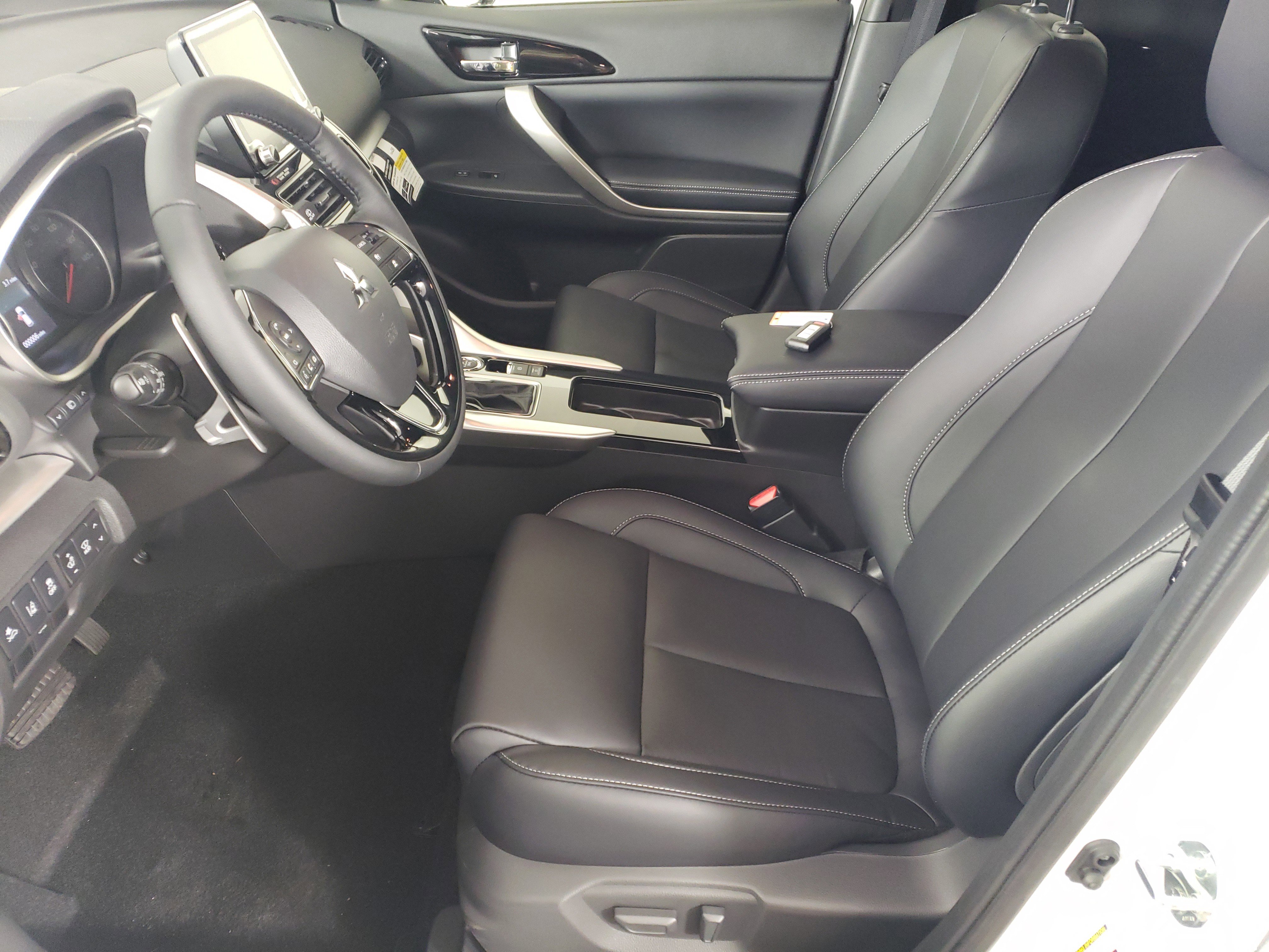 New 2026 Mitsubishi Eclipse Cross SEL image 9