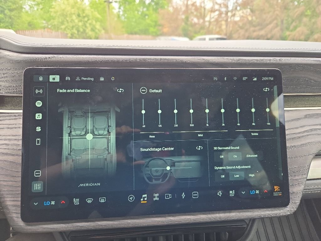 Used 2022 Rivian R1S Launch Edition AWD/4WD image 27