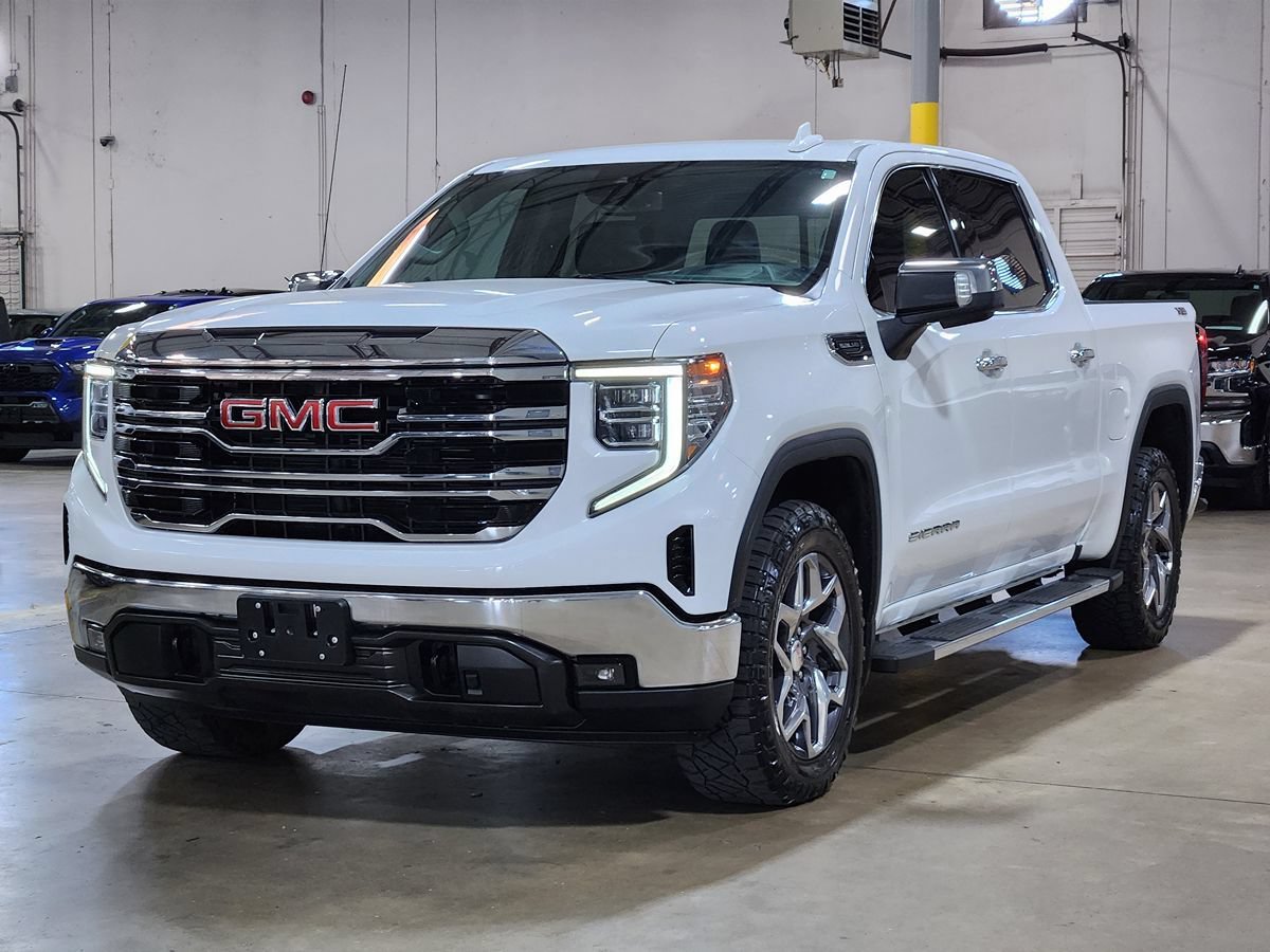 Used 2022 GMC Sierra 1500 SLT AWD/4WD image 4