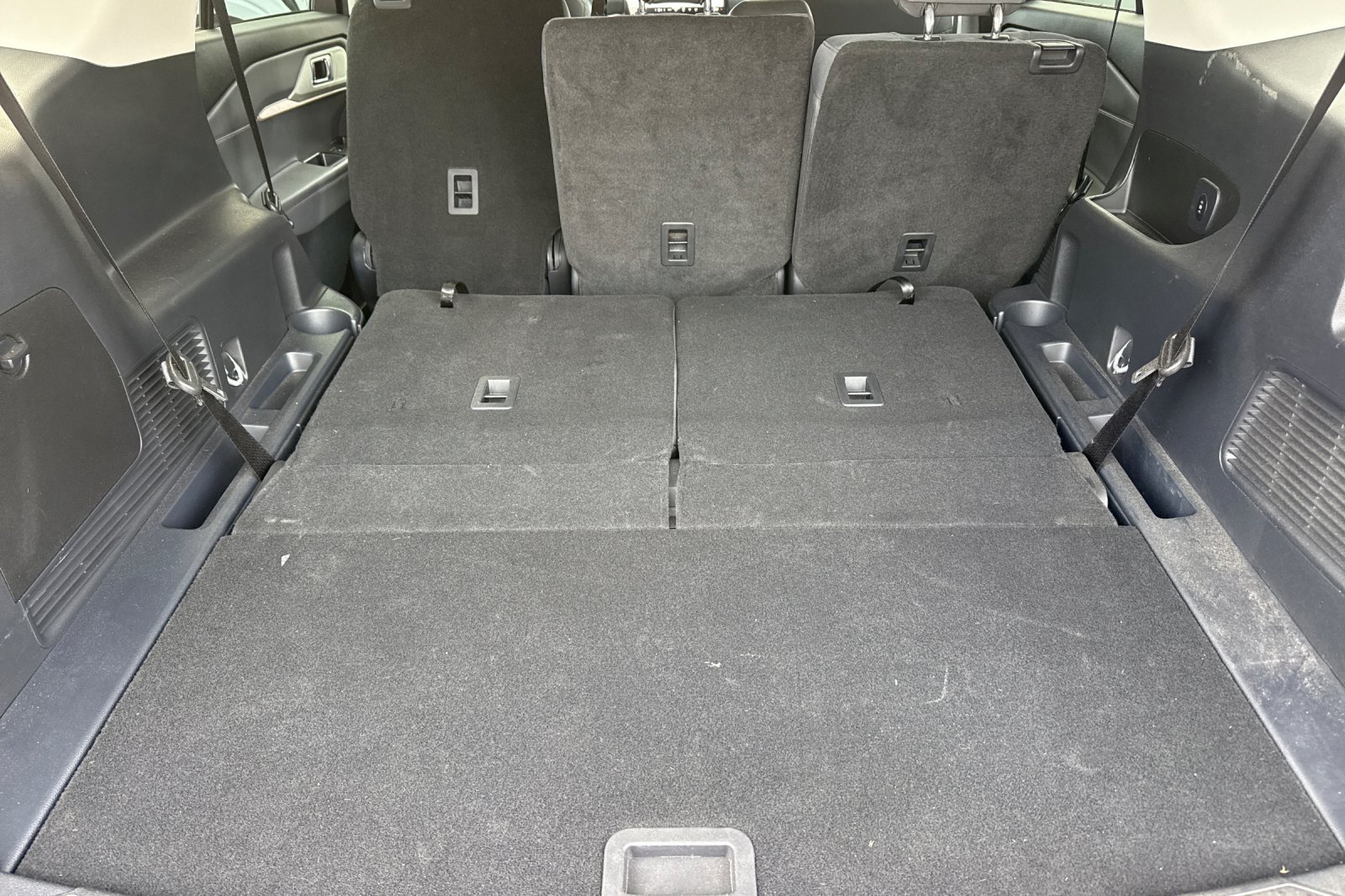 Used 2026 Ford Explorer Active RWD image 15