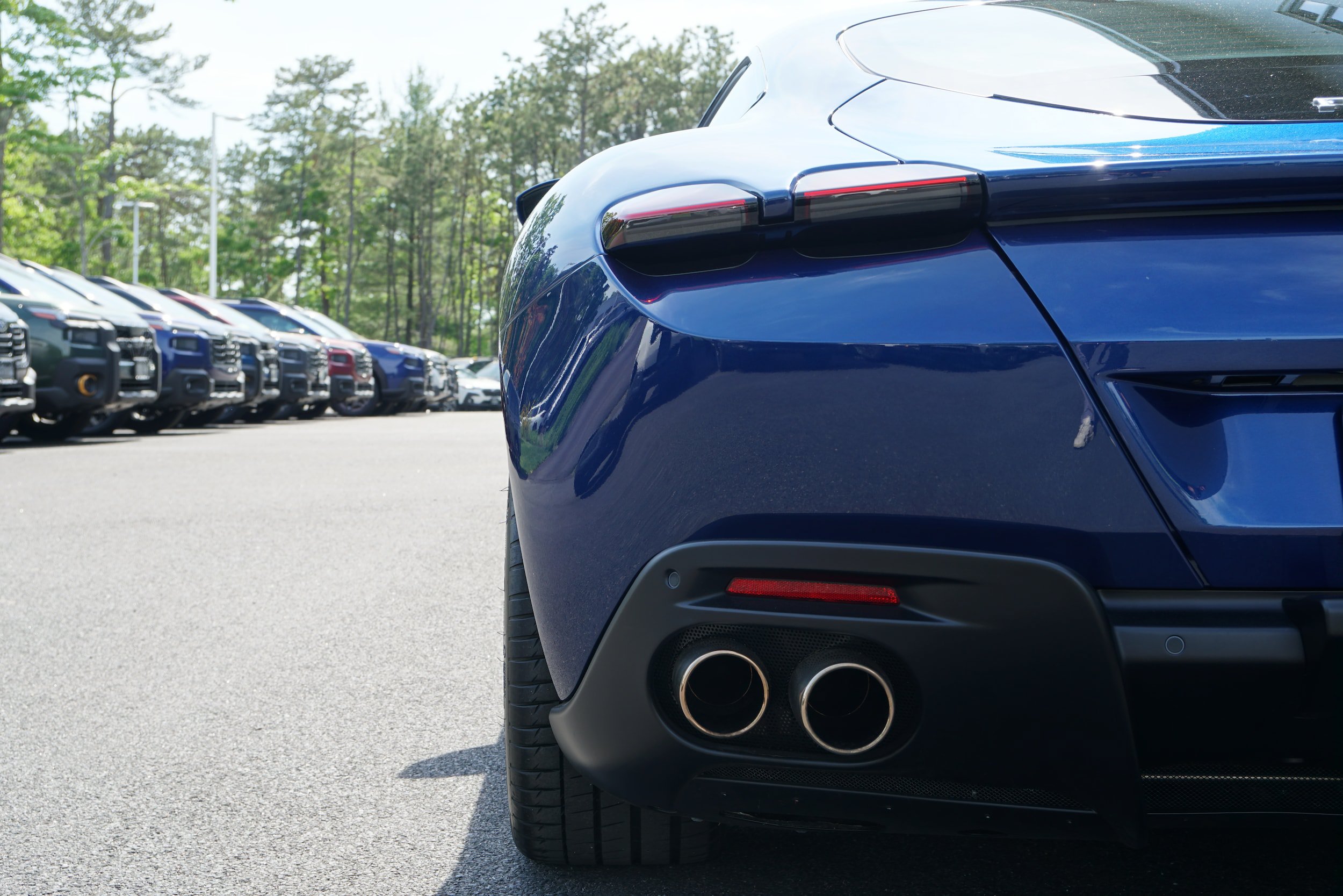 Used 2022 Ferrari Roma RWD image 43