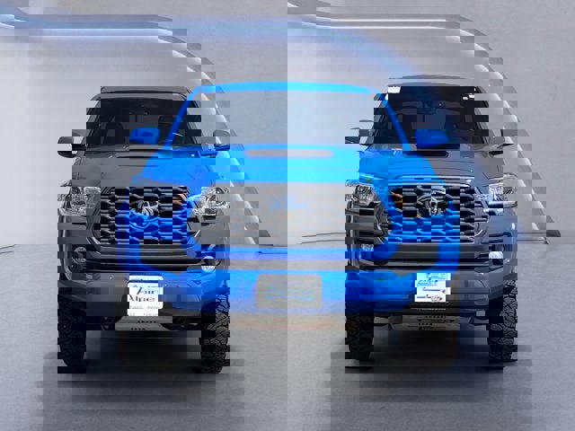 Used 2020 Toyota Tacoma TRD Sport w/ Technology Package image 8