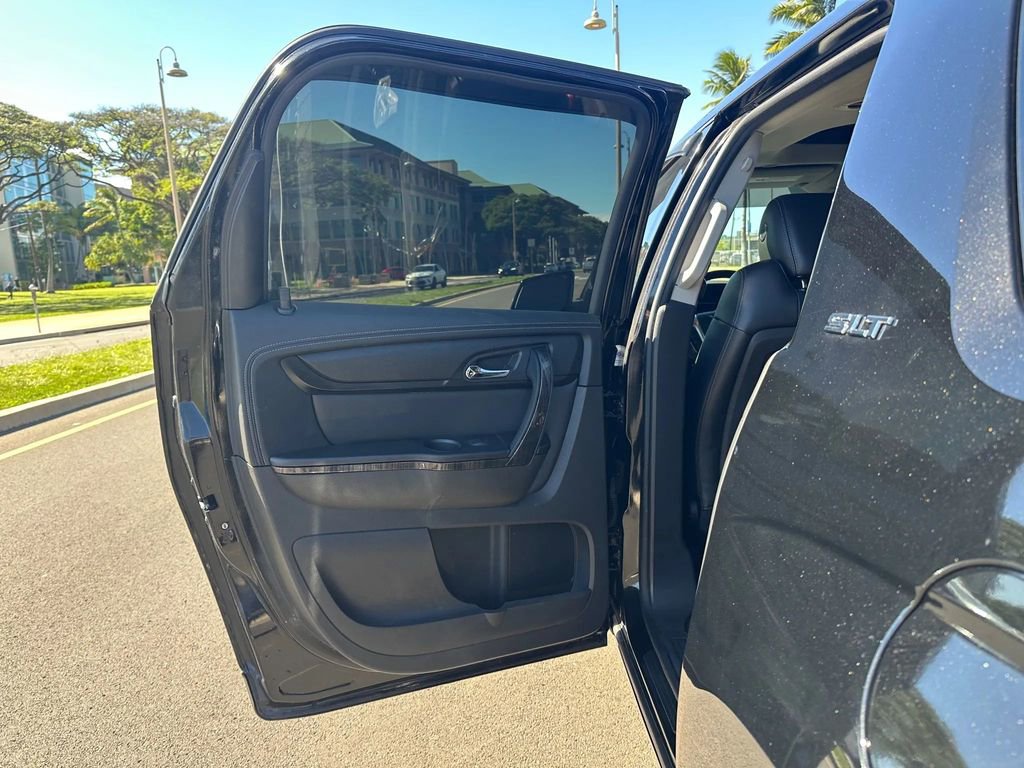 Used 2017 GMC Acadia Limited SLT image 24