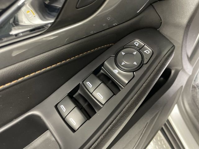 Used 2021 Chevrolet Traverse LS image 13