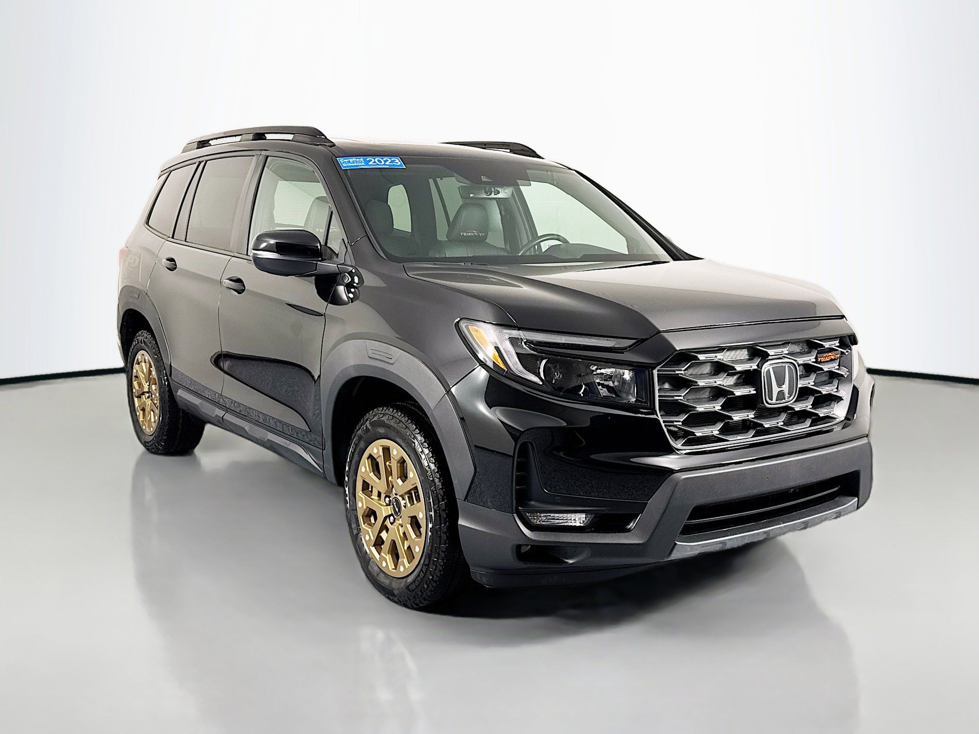 Certified 2023 Honda Passport TrailSport image 3