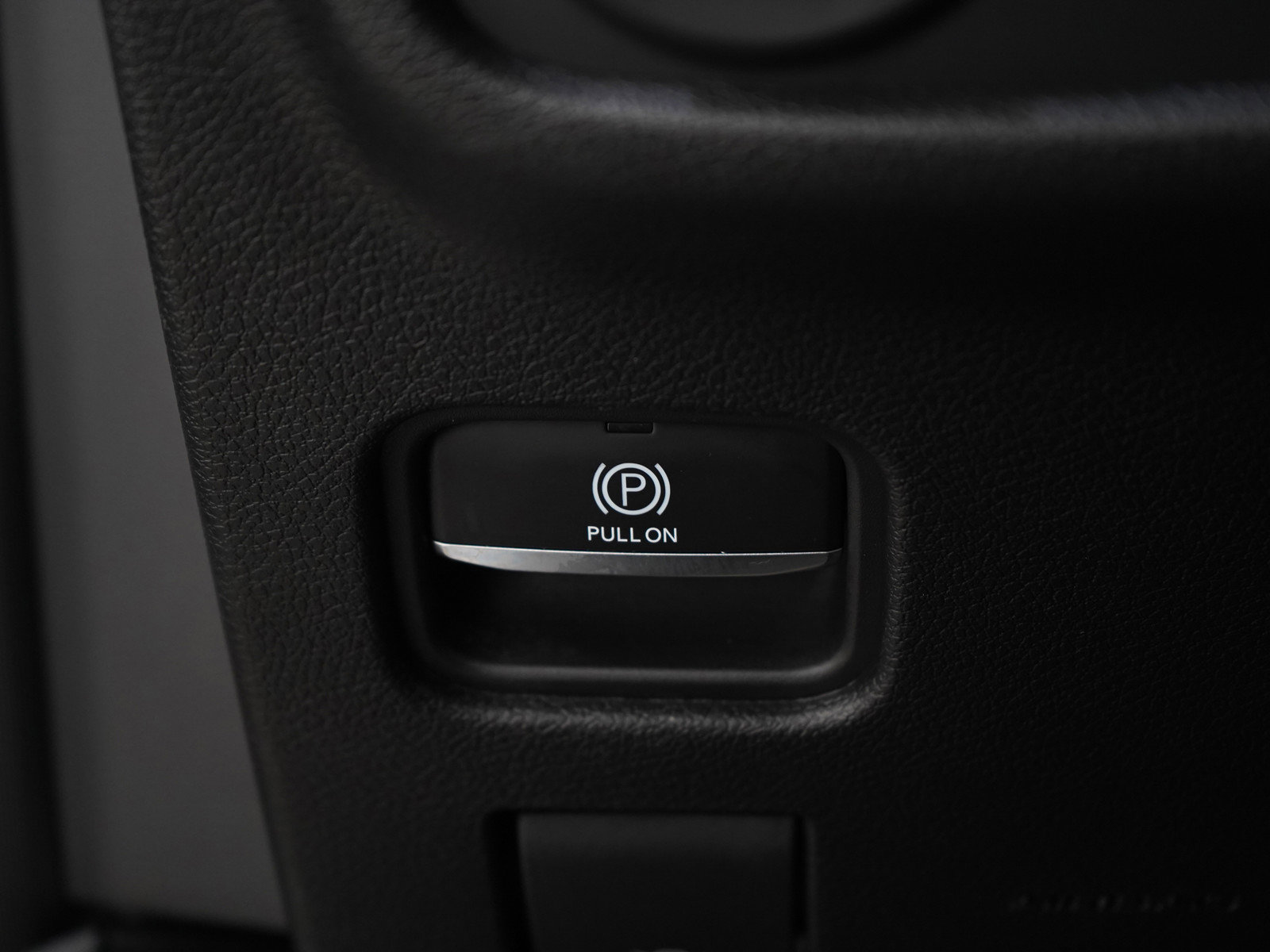 Used 2023 Jeep Grand Cherokee Altitude image 28