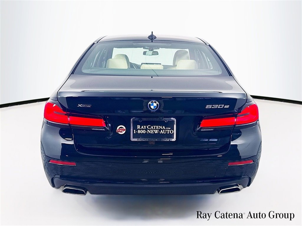 Certified 2023 BMW 530e xDrive w/ Premium Package image 6