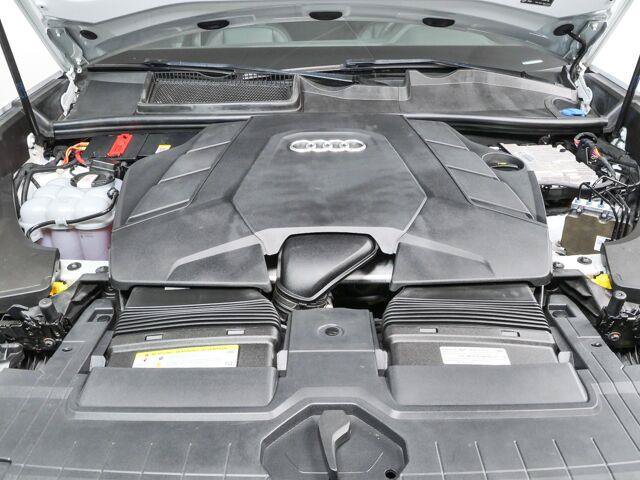 Used 2021 Audi Q8 Premium Plus w/ Premium Plus Package AWD/4WD image 6