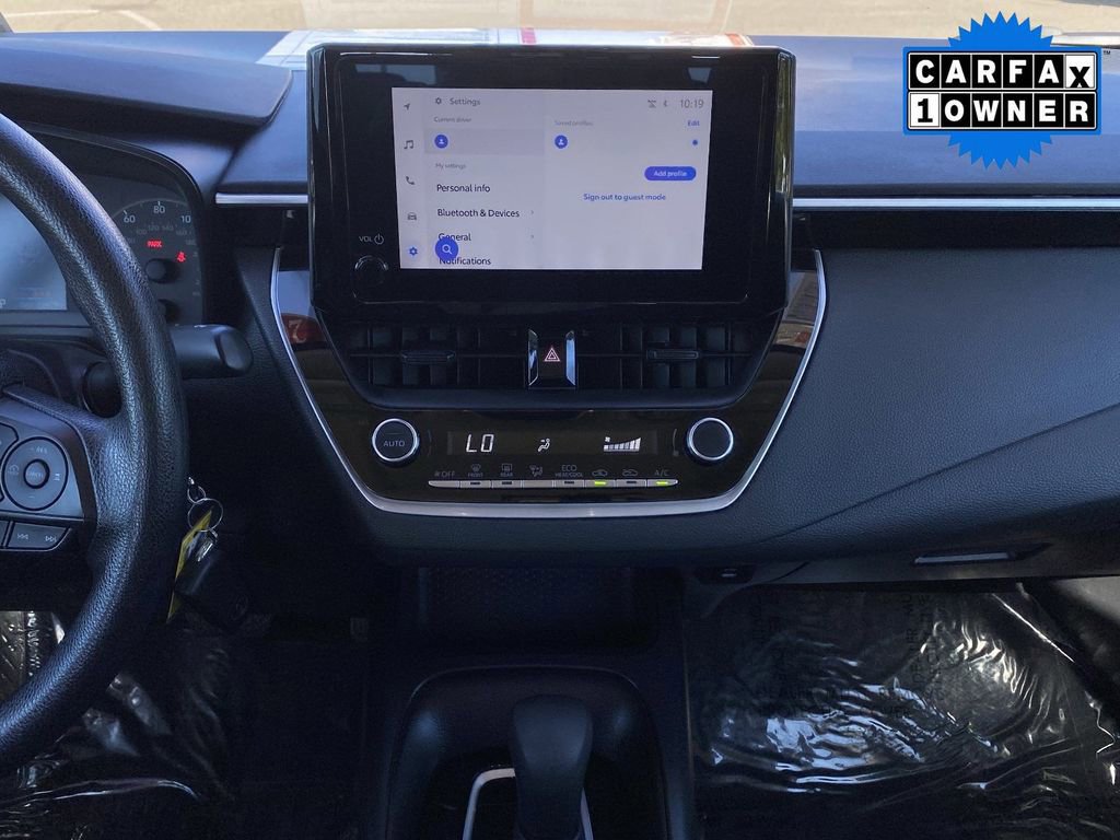 Certified 2025 Toyota Corolla LE image 29