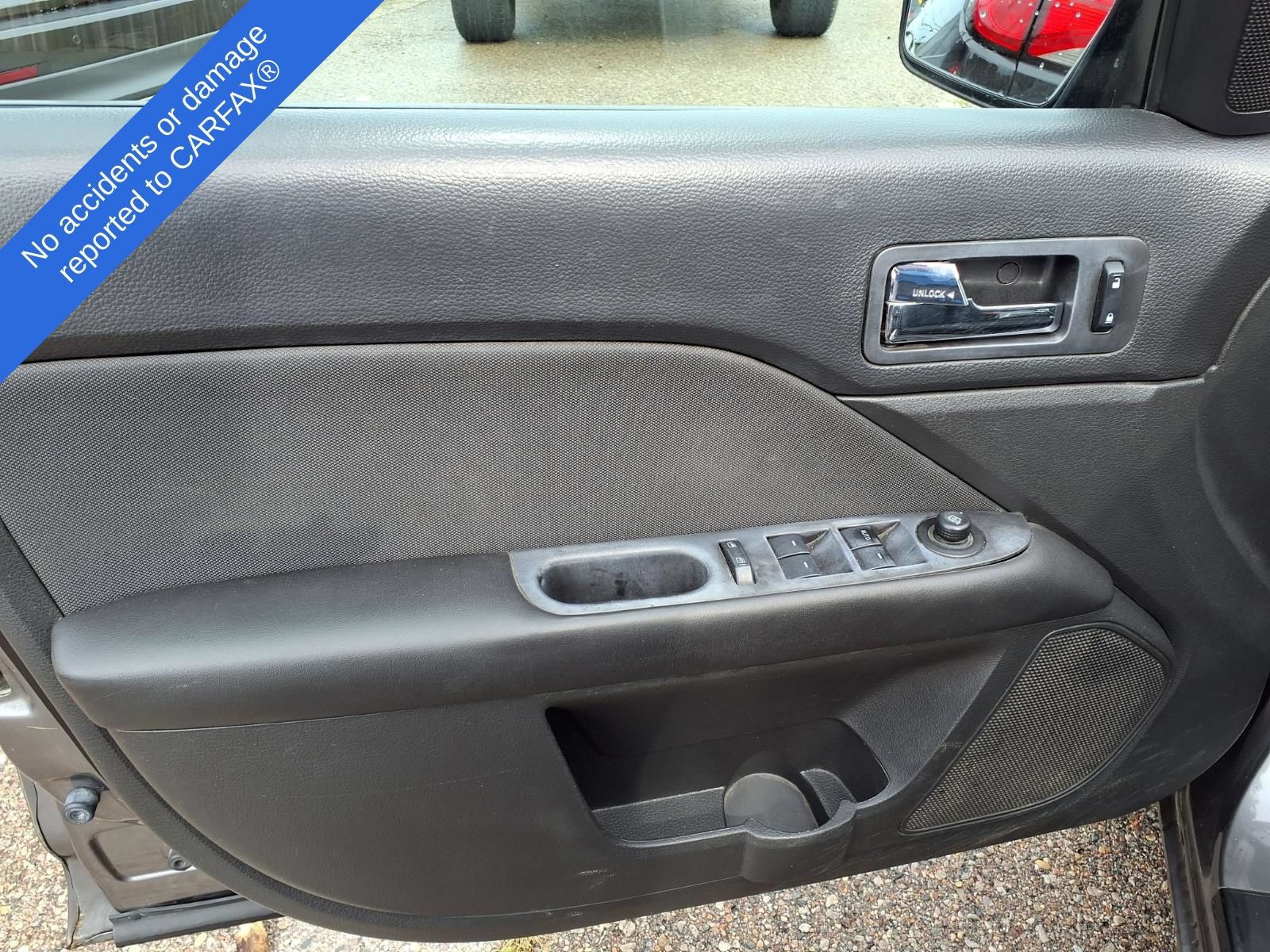 Used 2012 Ford Fusion SE FWD image 14
