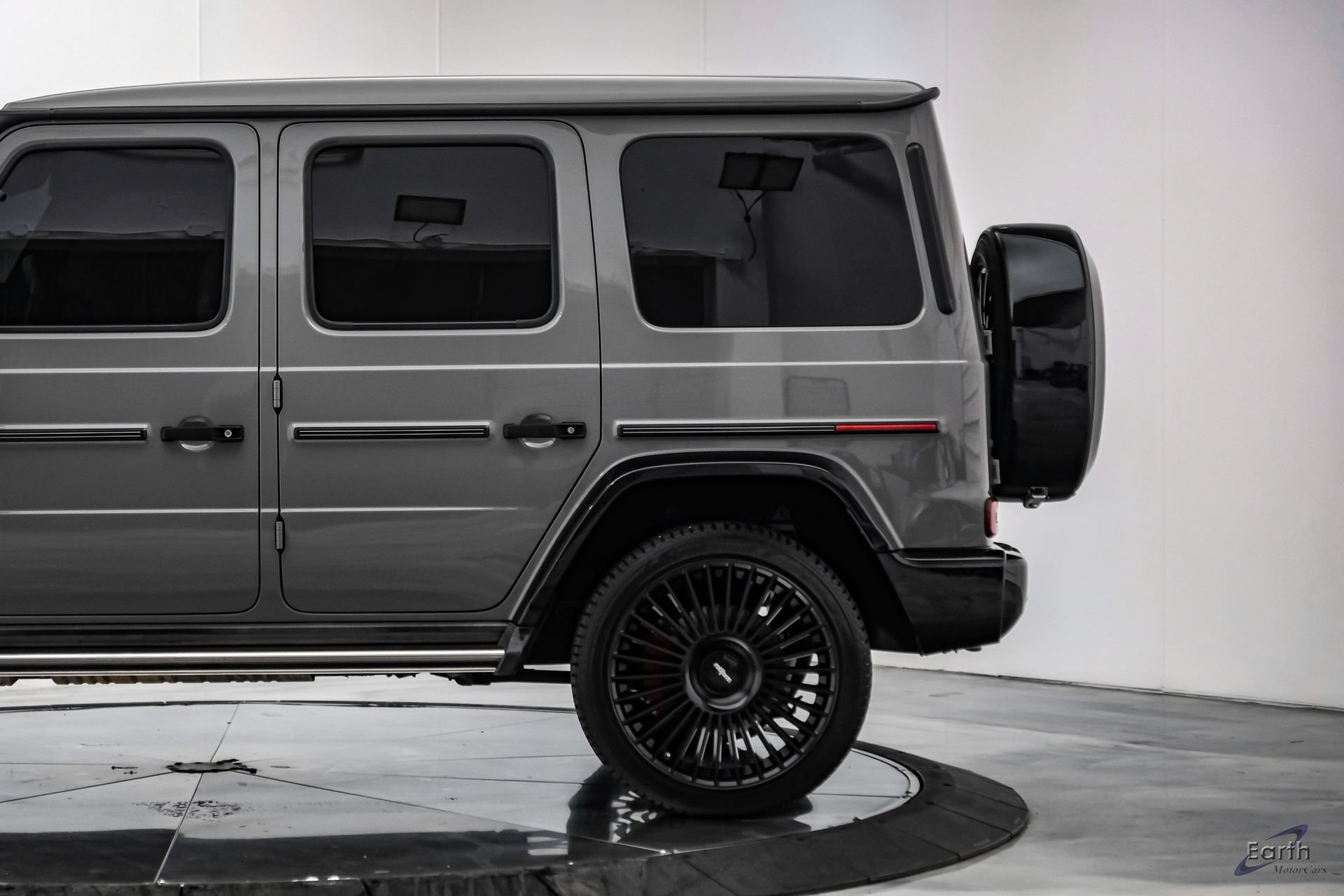 Used 2021 Mercedes-Benz G 550 image 9