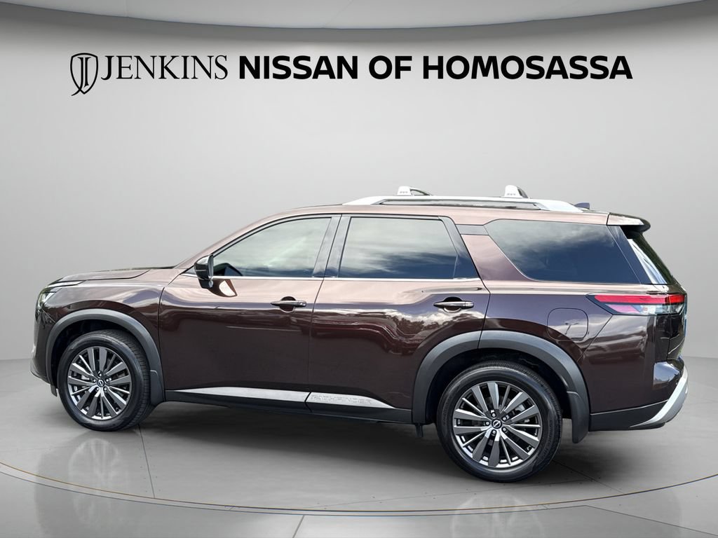 Certified 2022 Nissan Pathfinder SL w/ SL Premium Package FWD image 7