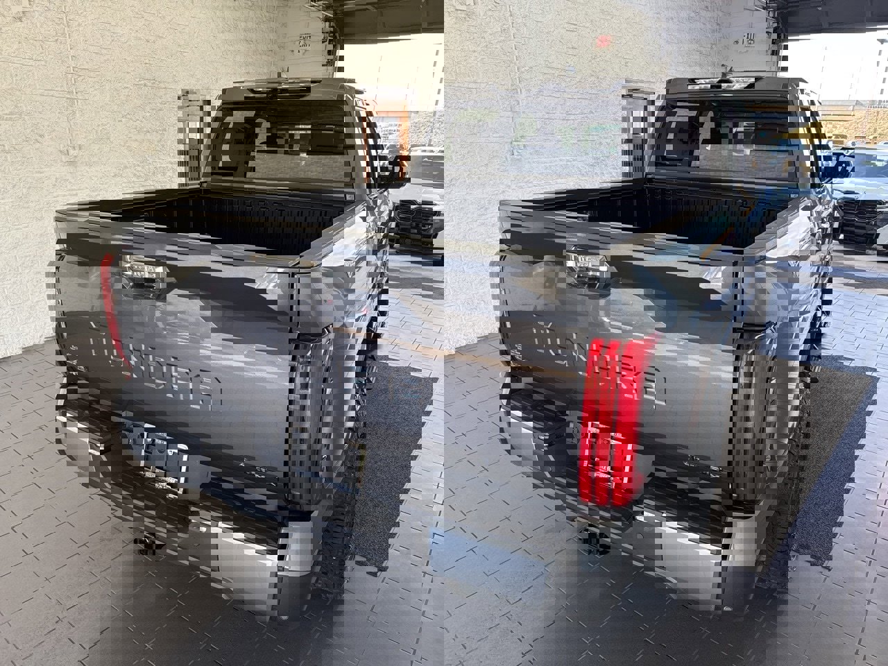 Used 2025 Toyota Tundra Limited image 7