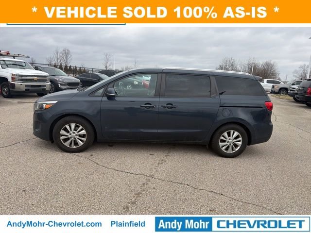 Used 2017 Kia Sedona LX w/ LX Essentials Premium Package image 2