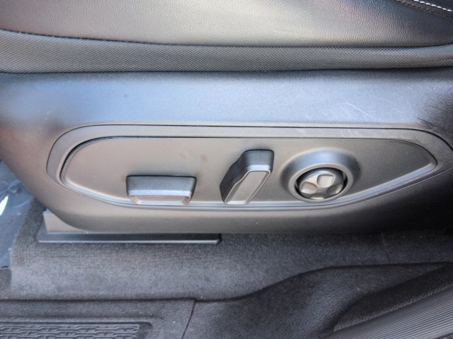 Used 2021 Jeep Grand Cherokee L Limited RWD image 22