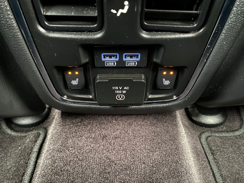 Used 2018 Jeep Grand Cherokee Limited image 19