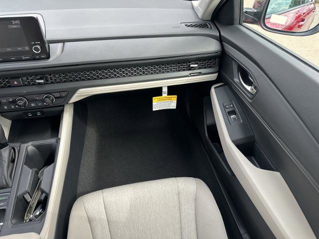 New 2025 Honda Accord SE image 32