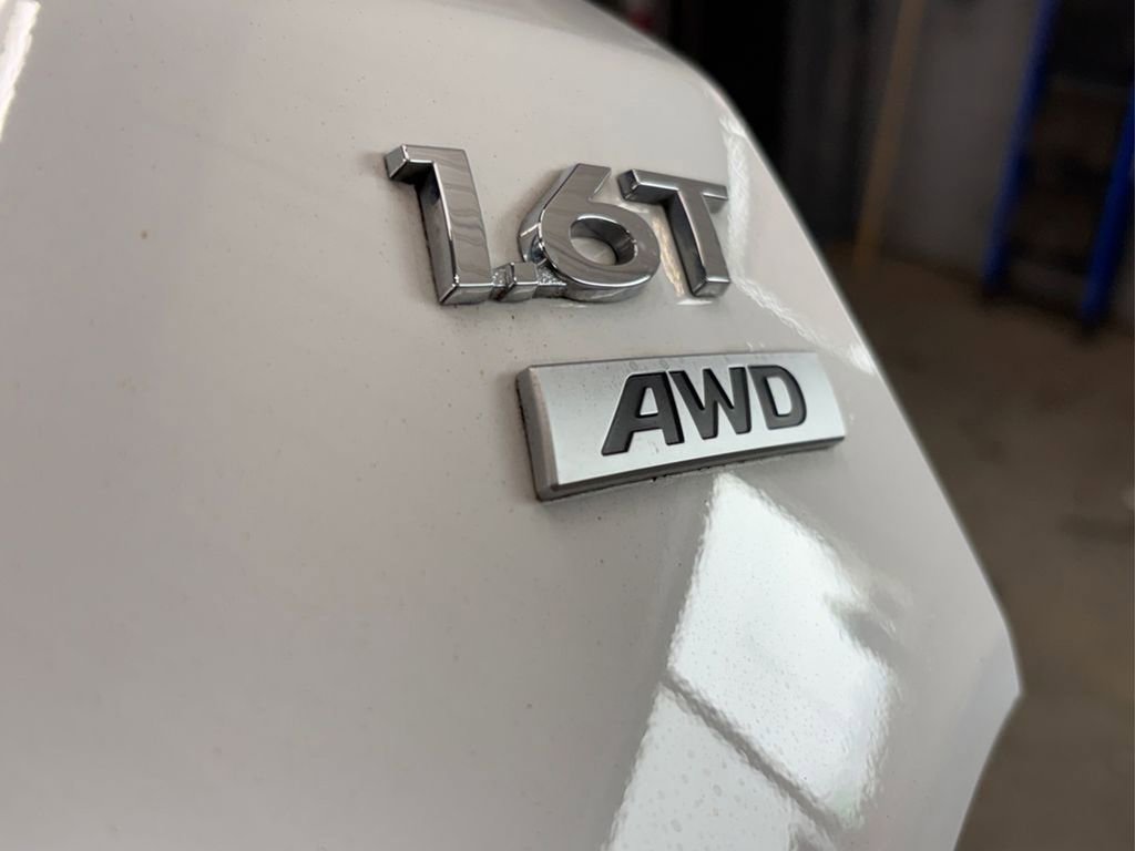 Used 2023 Hyundai Kona N Line image 14