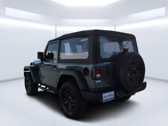 Used 2025 Jeep Wrangler Sport AWD/4WD image 5
