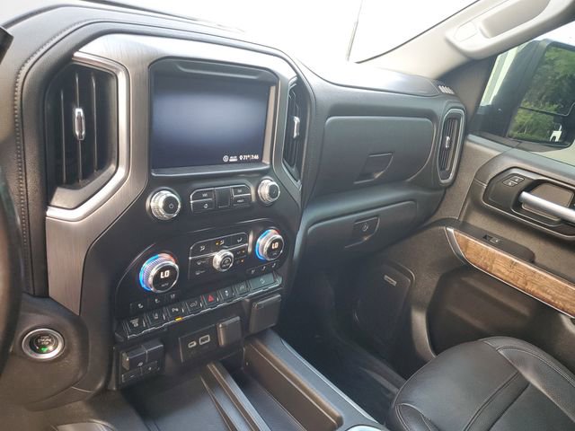 Used 2020 GMC Sierra 3500 Denali w/ Denali Ultimate Package AWD/4WD image 28