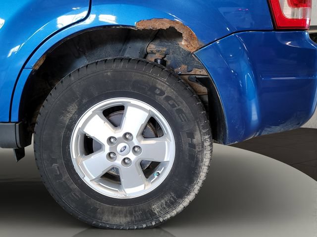 Used 2011 Ford Escape XLT w/ 202A Rapid Spec Order Code AWD/4WD image 32